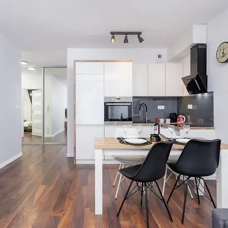 Zablocie Pet-friendly Slusarska By Renters * קרקוב
