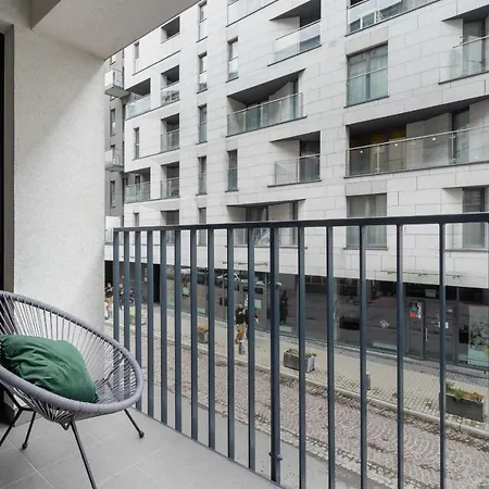 Zablocie Pet-friendly Slusarska By Renters *